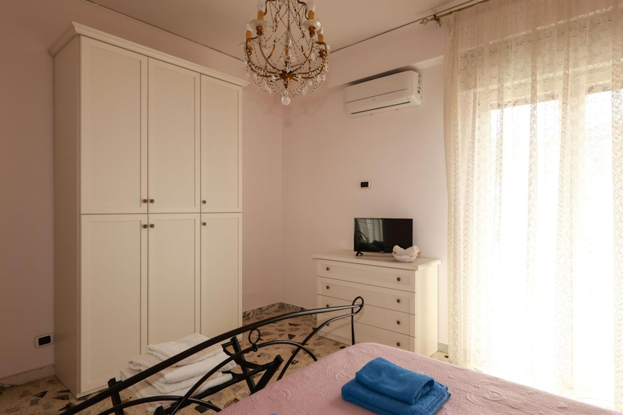 Da Nonna Lina Apartment Castellammare di Stabia Bagian luar foto